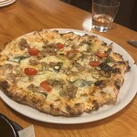 ピザダヴィンチトウキョウ - ローズマリーとサルシッチャのピザ