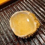 みつき - ③炭火焼き松葉蟹(楚蟹・雄)脚先酒
      本日使った脚の先端を全て炭火焼きにして、日本酒と一緒に加熱して熱燗にしたもの
      香りと旨みが滲み出したニヤケる味わい