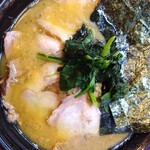 家系総本山 吉村家 - 