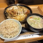 とん汁と玄米の店 檍食堂 - かつ煮定食
