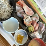 垂水漁港食堂 - 