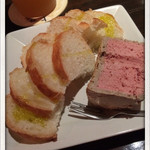 クラフトビア＆ウィスキーバー トランジット - 大山鶏のレバーパテ
      2014.11