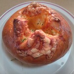 BROWN BAKERY - クワトロチーズ