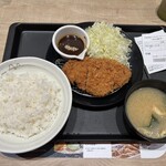 松のや - 料理写真:味噌ロースかつ定食(ご飯大盛り)(790円)