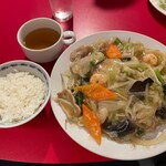 南海飯店 ハイハイ店 - 皿うどん定食