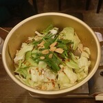 ガクオン食堂 - おかわりのもつ鍋 ※上から (2025.11.18)