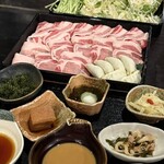 百年古家 大家 - 