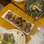 炭火野菜巻き串と餃子 うずまき - 