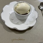 Maison DIA Mizuguchi - ・ダイア名物／フォンダン・ショコラ／蜂蜜アイス