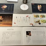 パフェ、珈琲、酒、佐藤 - 