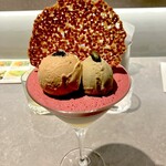 パフェ、珈琲、酒、佐藤 - 