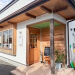 FRANK - 店舗外観