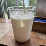 島野菜カフェ Re:Hellow BEACH - カスカラミルクオレ