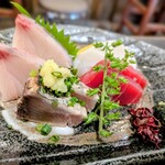 日本酒居酒屋 鍋横 赤燈 - 