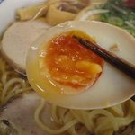 ラーメン青葉 - 煮玉子