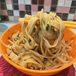 圧延 ジャパン ミー - ✅麻辣板麺(マーラーパンミー並サイズ)¥700
　※あっさり熱々スープ付
　※追い飯付
　※麺は申告すれば手ちぎり麺も可能
　　言わなければカットした手揉みした平打ち