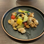 中国料理 藍海 - 桜姫鶏と茄子カシューナッツ炒め