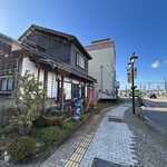 かわむら - 外観