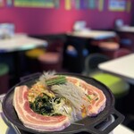 ヨンチャンプルコギ - 旨辛サムギョプサル鍋