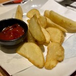 魚民 - ポテトフライ