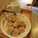 FAON - 砂糖、ミルク