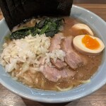 横浜ラーメン 渡来武 - 