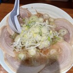 こってりらーめん せきやけ - 蓮華もあり