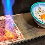 九州料理二代目もつ鍋わたり - 黒毛和牛の炙り