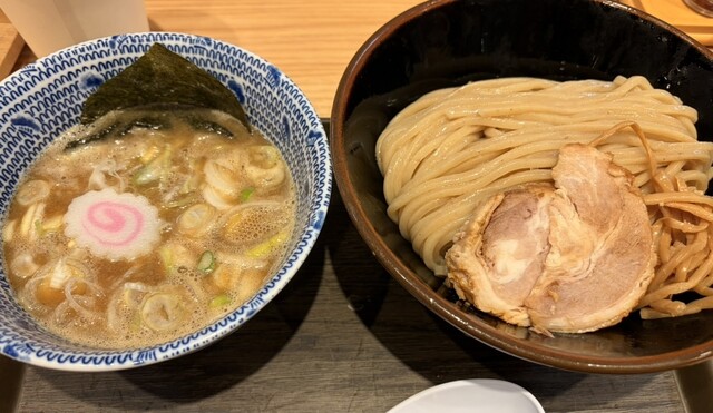 Sharin Ekyuto Akabane Ten photo 2