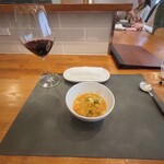 ALBAROSSA - ミネストローネ（ワインはシガー）