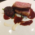 ALBAROSSA - 豚ロースト　赤ワインと黒胡椒ソース