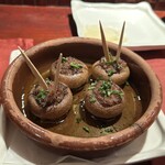 白金Baru - マッシュルームの生ハム詰め焼き