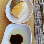 プリミ・バチ - 