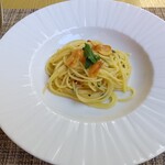 プリミ・バチ - 