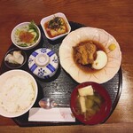 美味しい料理専門店 七 - 