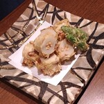 野崎屋 - なっちく揚げ：ちくわの中にひきわり納豆が入ってます。