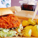 コロッケのころっ家 - 料理写真:メンチカツバーガーセット