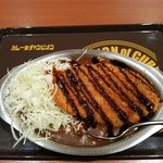 カレーのチャンピオン - 『ＬカツカレーのＳ』(690円)に『カレー増量』(150円)～♪(^o^)丿　