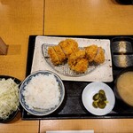 とんかつ 大吉 - 合い盛り全景。量は十分です