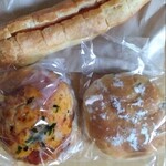 グラトニー - 料理写真:3点 907円(税込)持ち帰り袋は有料