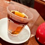 景珍樓 - 10年熟成の紹興酒はホットでザラメをたくさん入れて