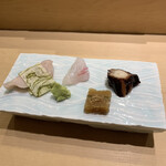 江戸前 鮨 服部 - 