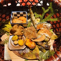 青蓮院門跡前 月おか - 