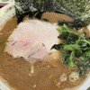 家系ラーメン 王道家直伝 との丸家