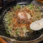 木鶏製麺所 - 汁なし馬肉担々麺