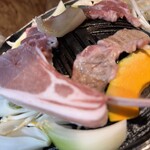 おにぎりとジンギスカン みつ葉 - 