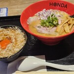 本田麺業 羽田空港第1ターミナル店 - 