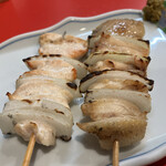 焼きとり こうもり  - もも、かわ