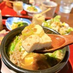 コハルビ珈琲 - すごくアツアツです♡
甘い味つけの肉豆腐