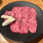 ひゃら亭 - 上タン1人前 3,000円